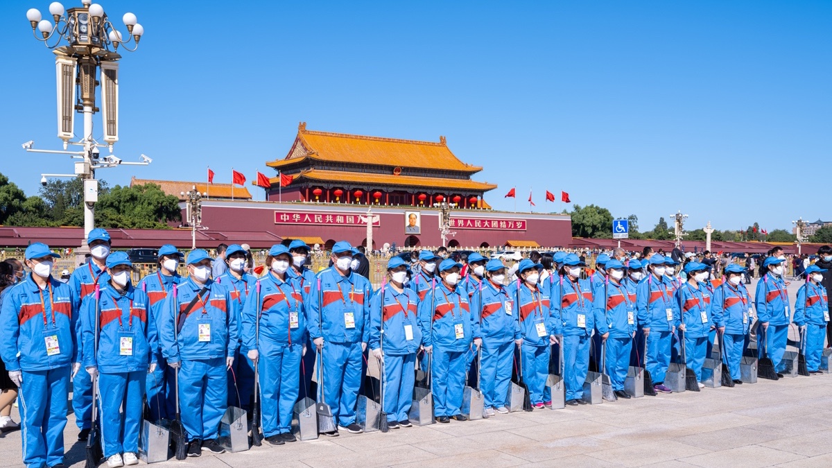 盛世73周年華誕，美汐清潔在天安門廣場向祖國獻禮！